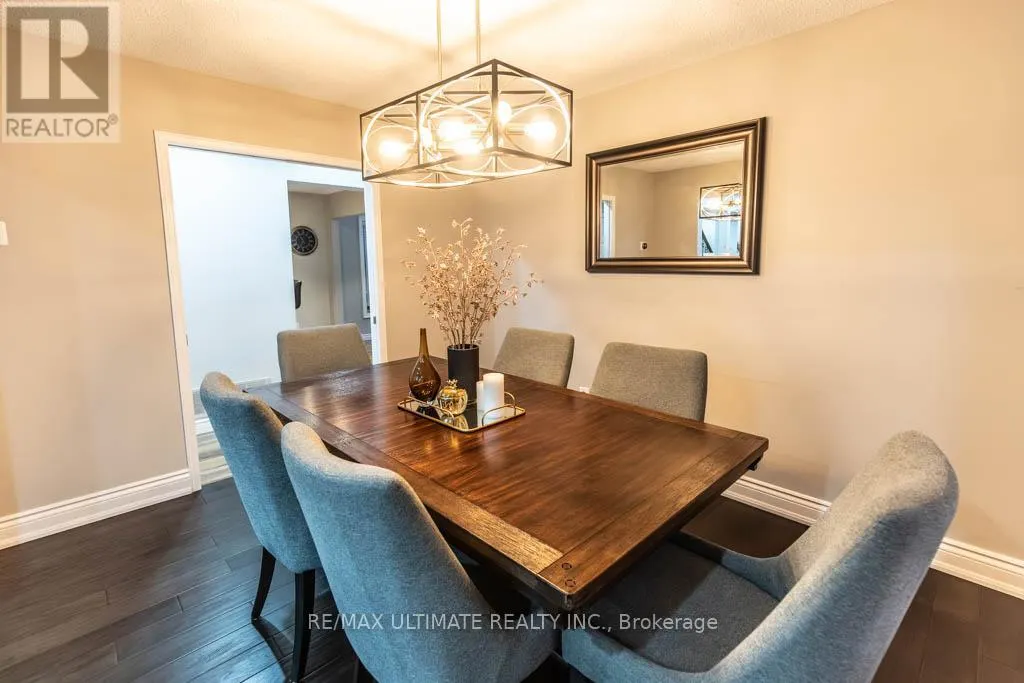 6869 HICKLING CRESCENT