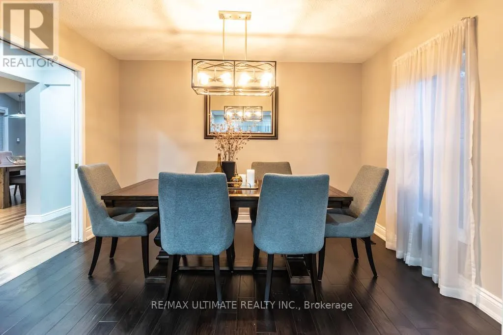 6869 HICKLING CRESCENT