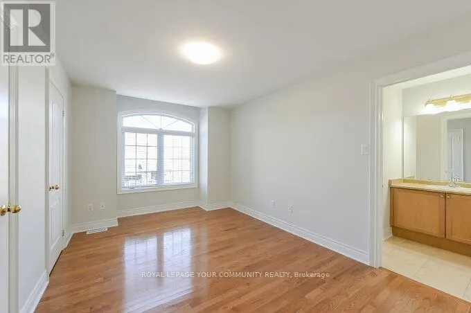 UPPER UNIT - 128 WATSONBROOK DRIVE