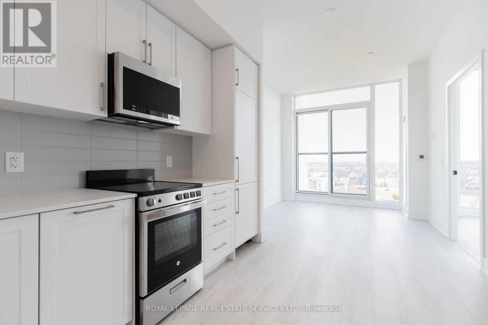 807 - 2450 OLD BRONTE ROAD