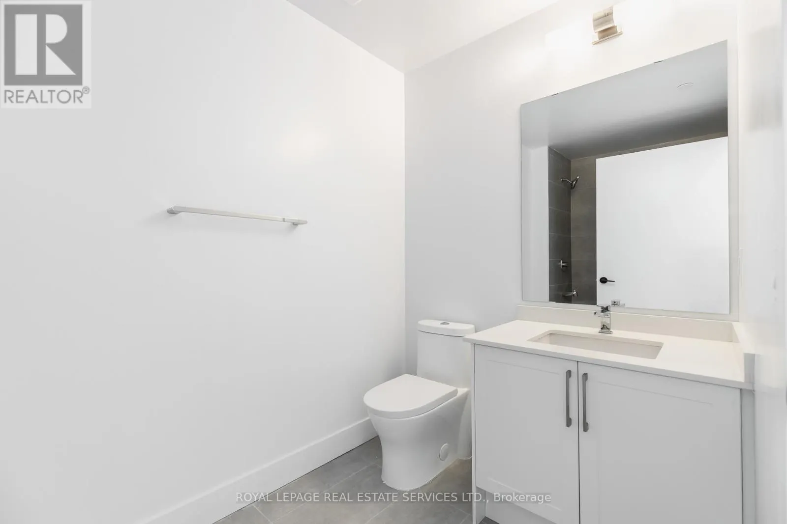 807 - 2450 OLD BRONTE ROAD