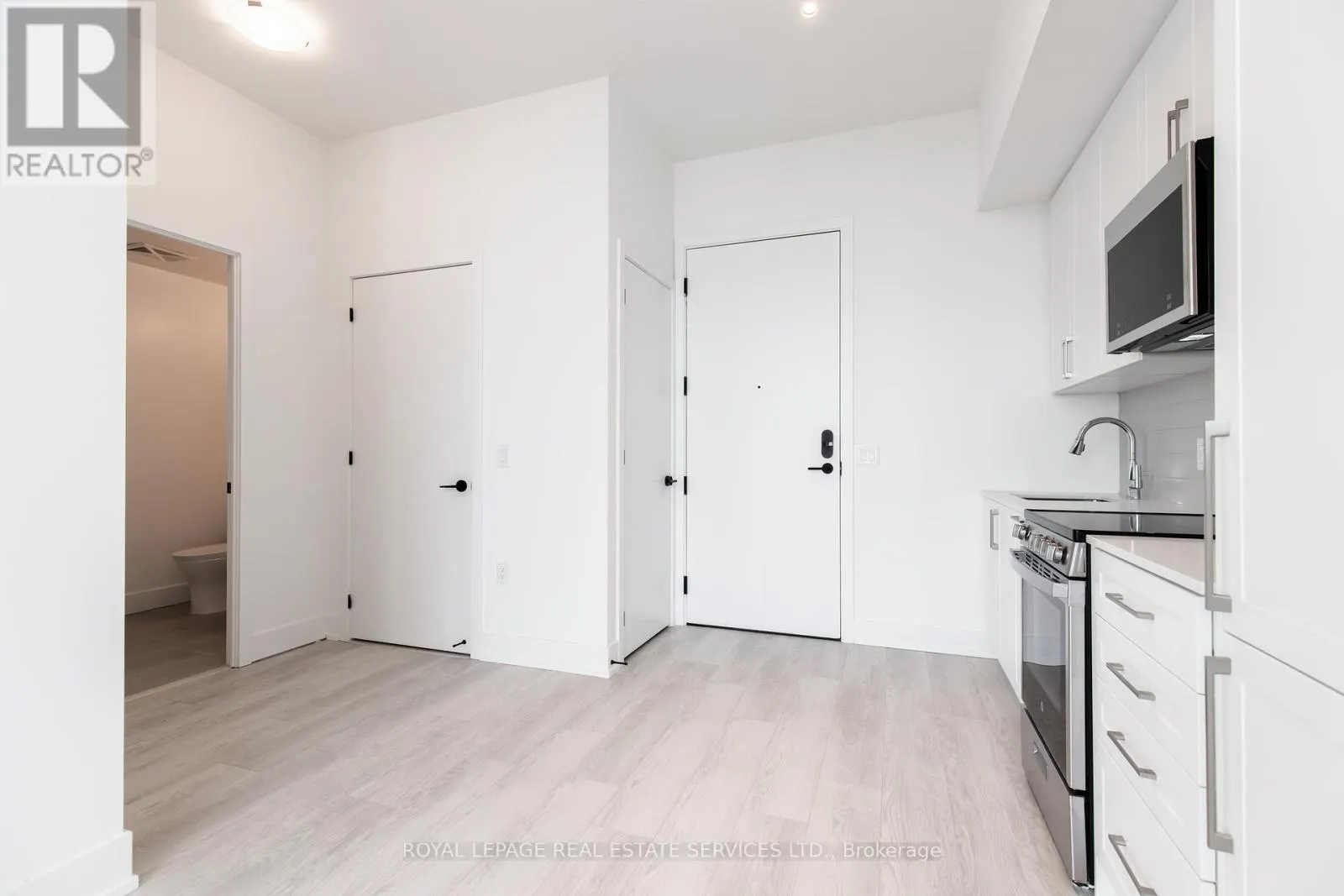 807 - 2450 OLD BRONTE ROAD