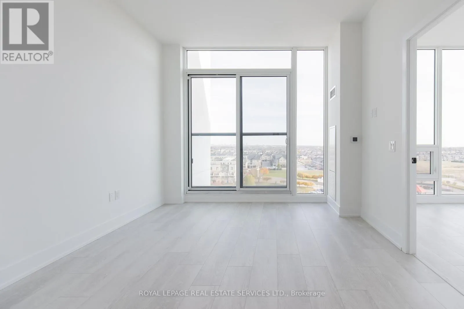 807 - 2450 OLD BRONTE ROAD