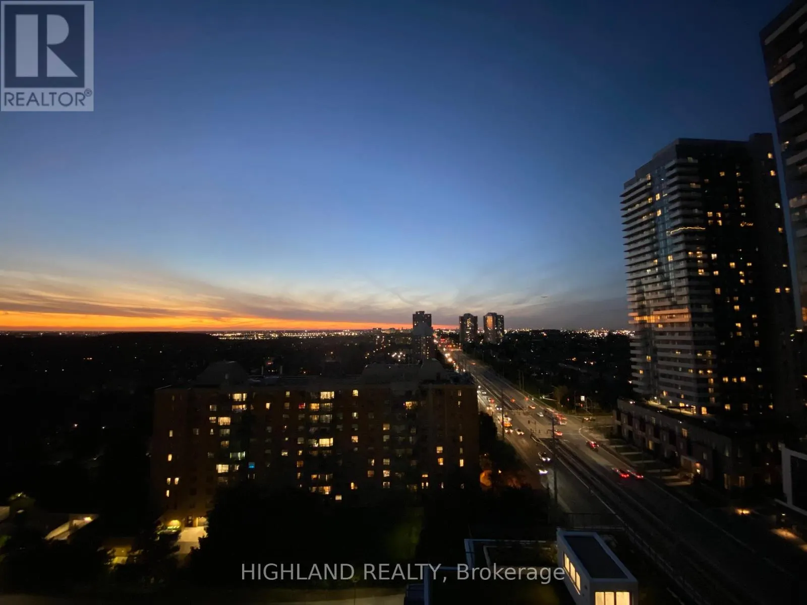 1308 - 15 WATERGARDEN DRIVE