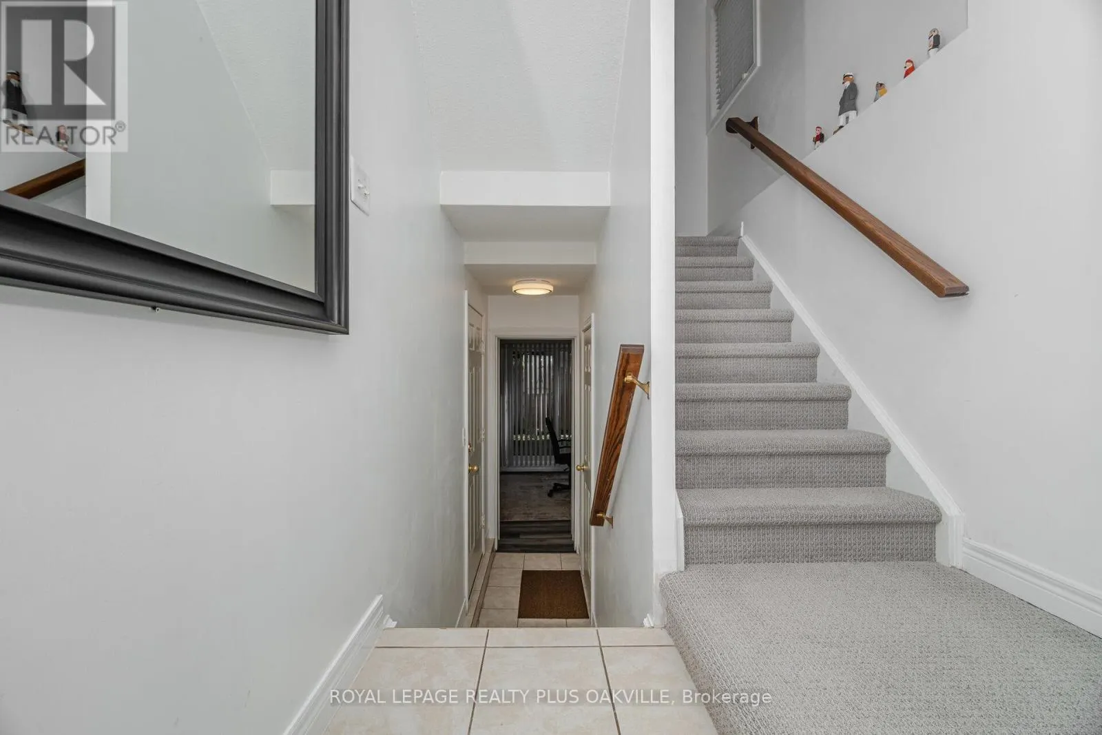 5 - 1248 GUELPH LINE