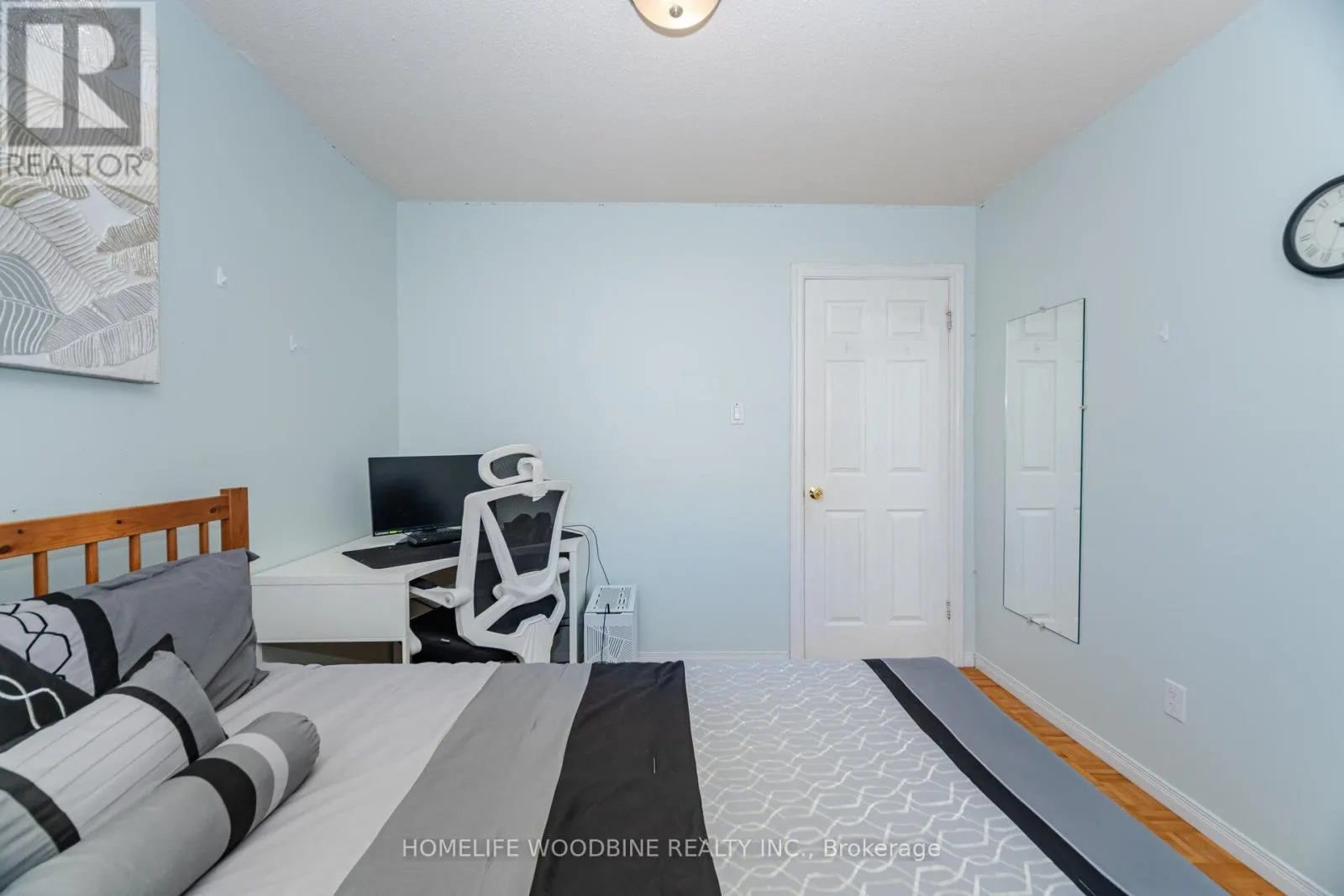 1431 HARMSWORTH SQUARE