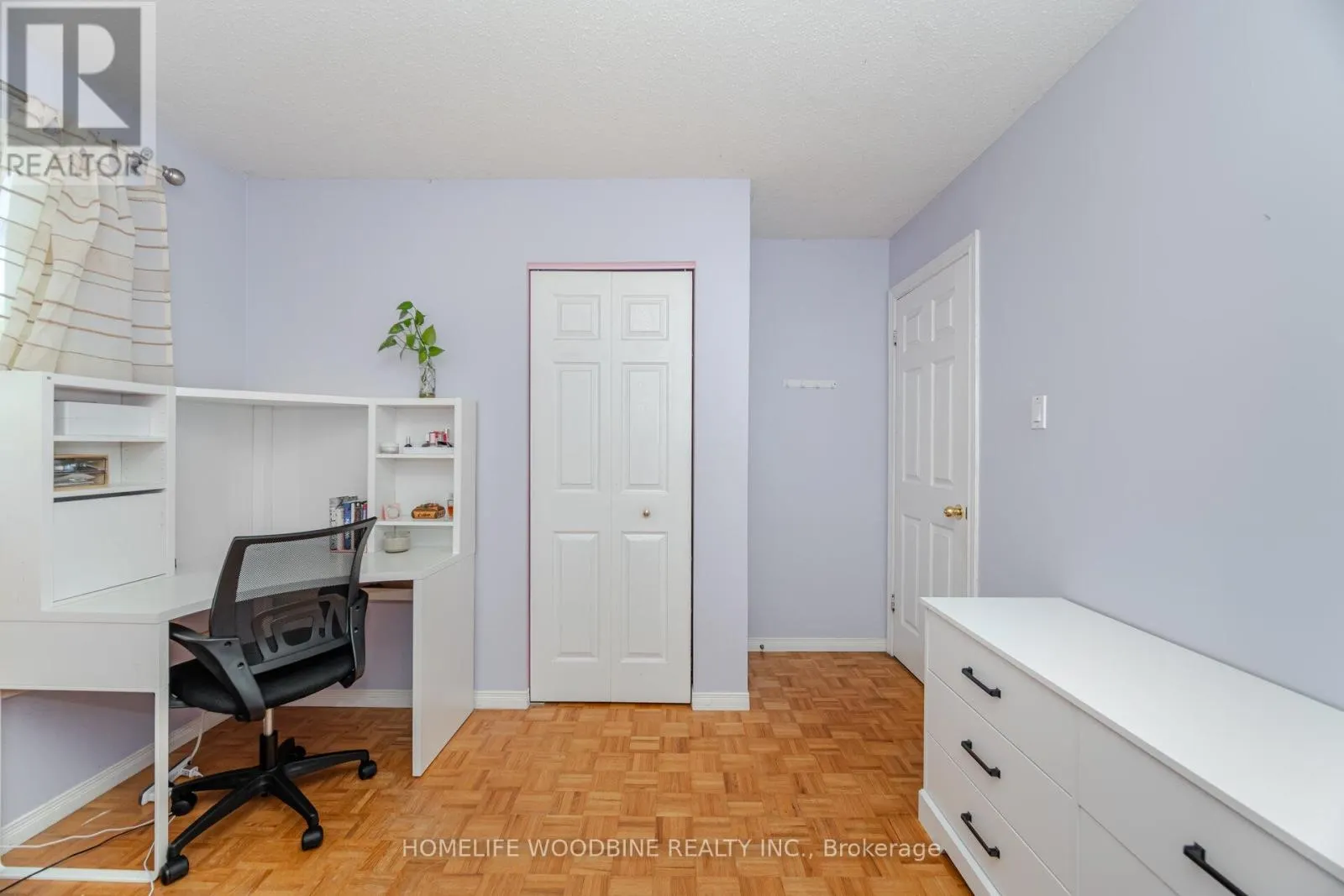 1431 HARMSWORTH SQUARE