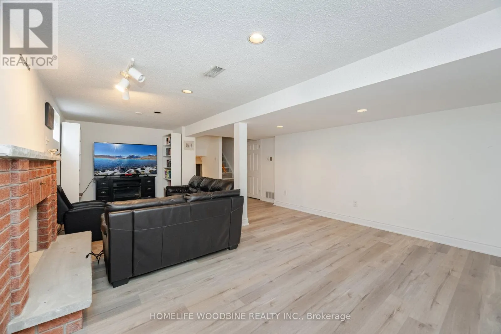 1431 HARMSWORTH SQUARE