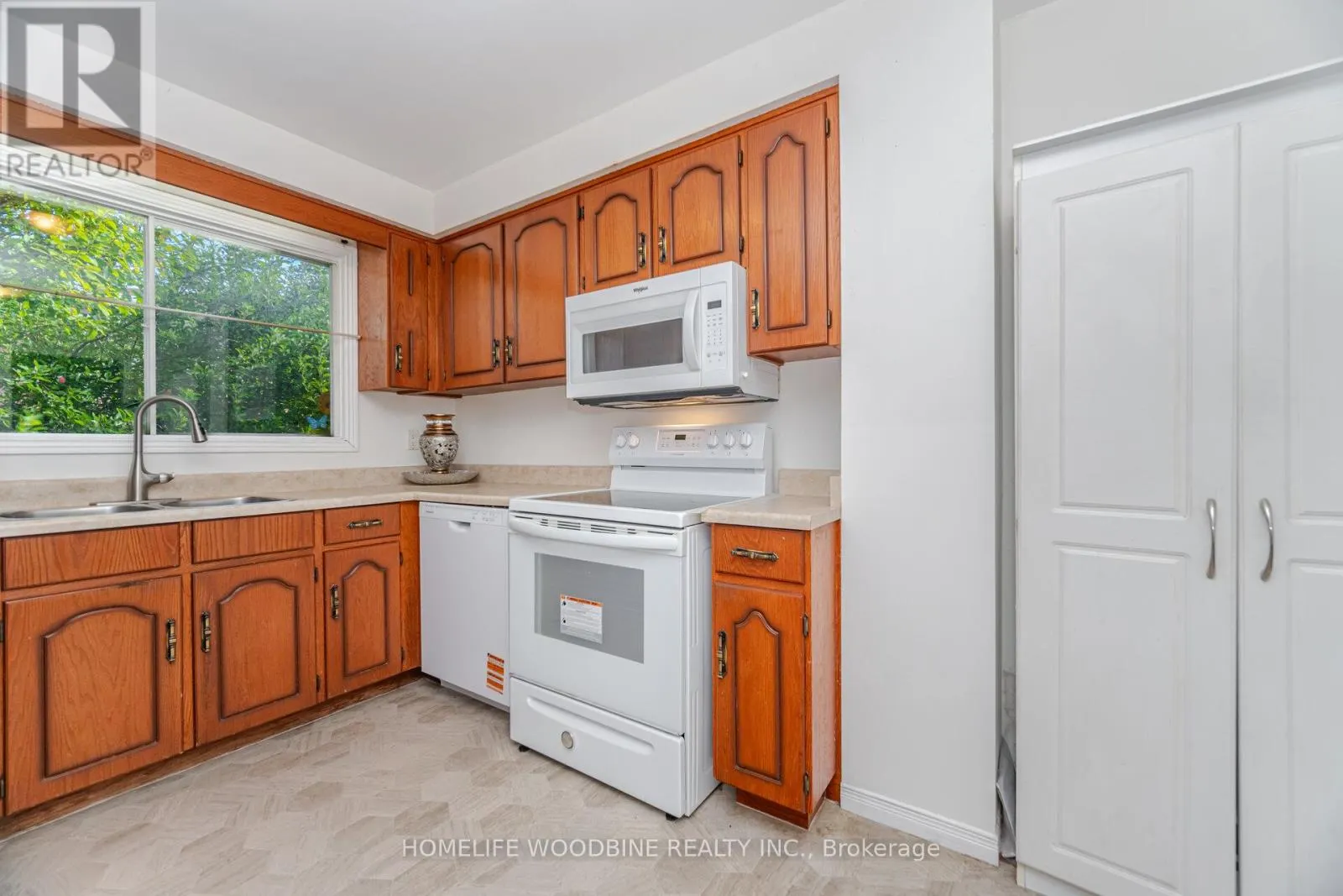1431 HARMSWORTH SQUARE