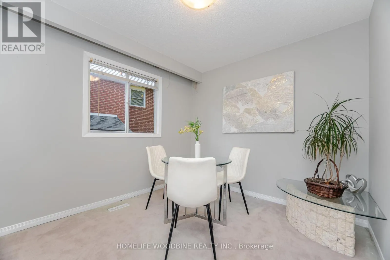 1431 HARMSWORTH SQUARE