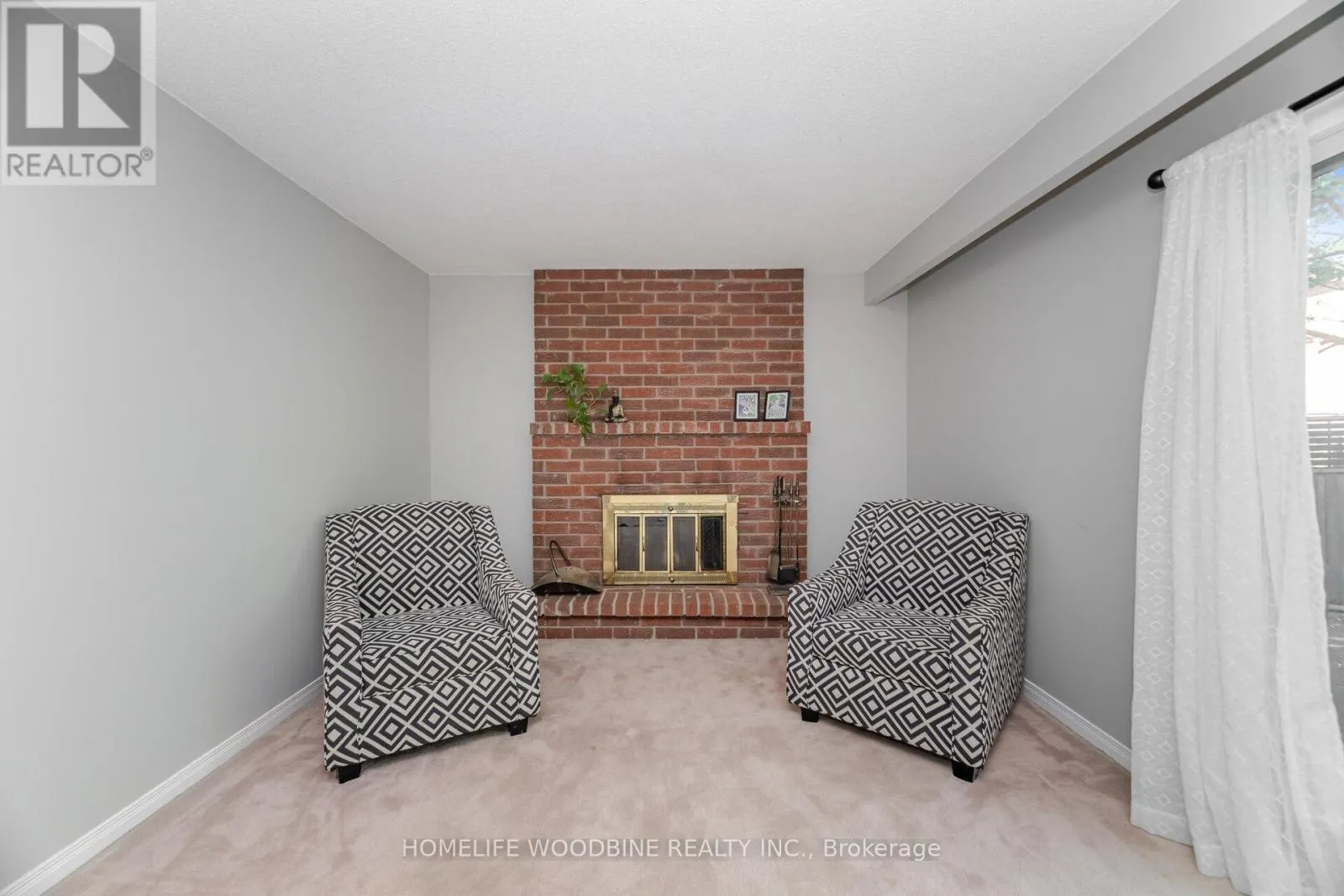 1431 HARMSWORTH SQUARE