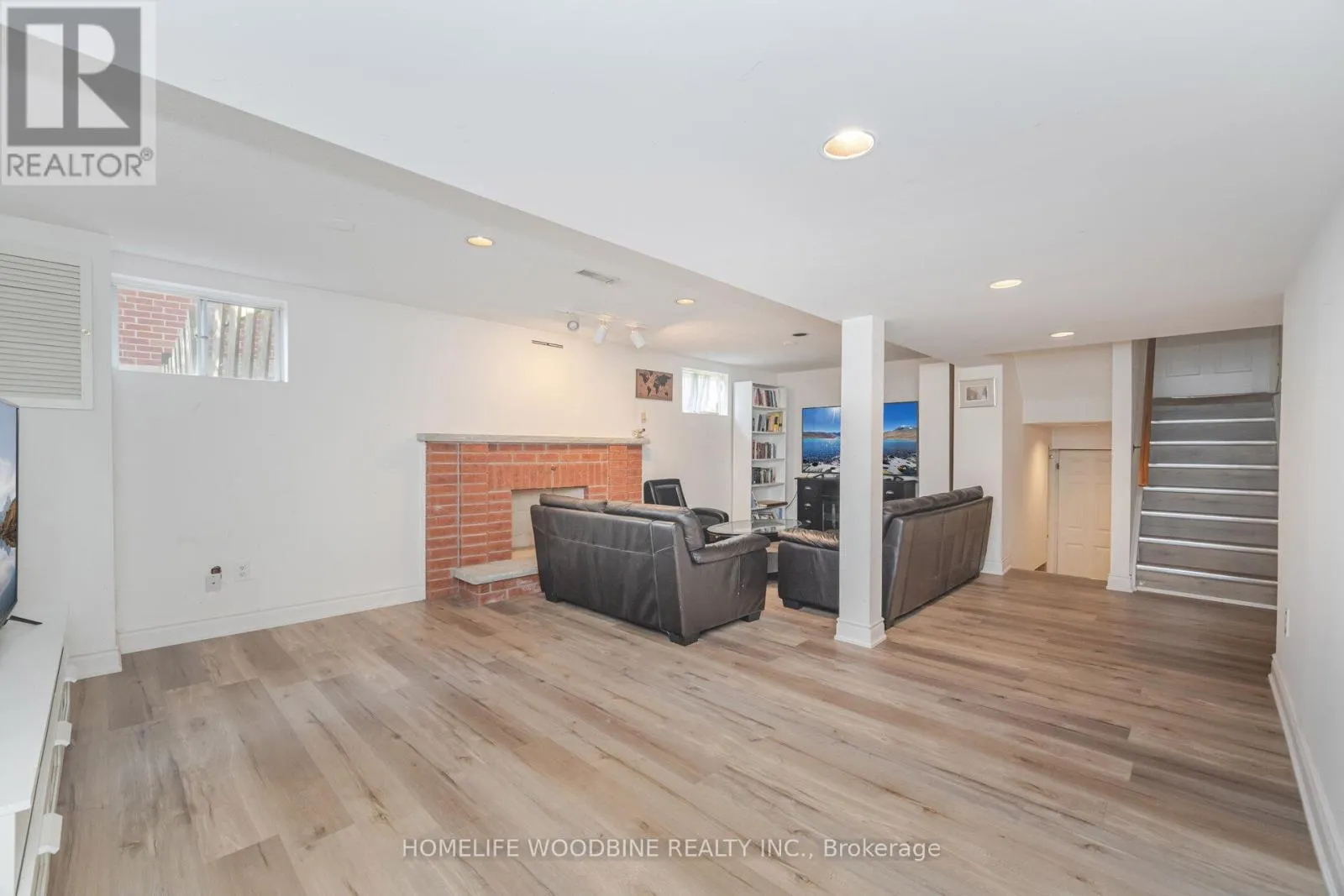 1431 HARMSWORTH SQUARE