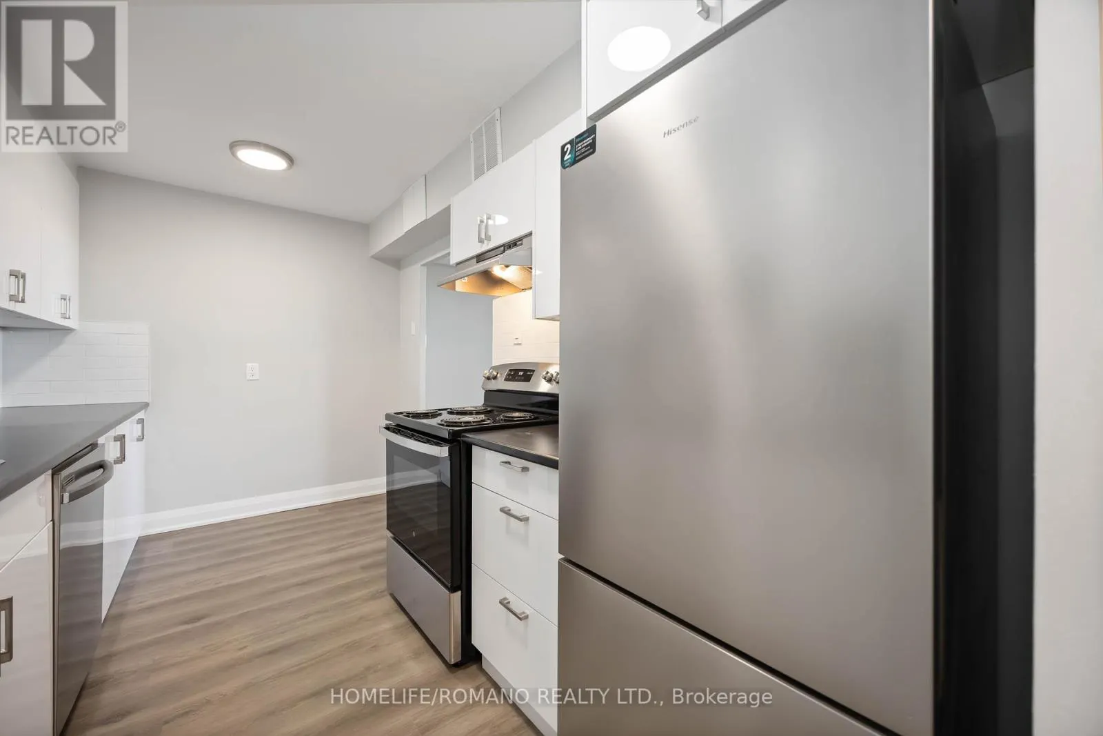 501 - 2835 ISLINGTON AVENUE