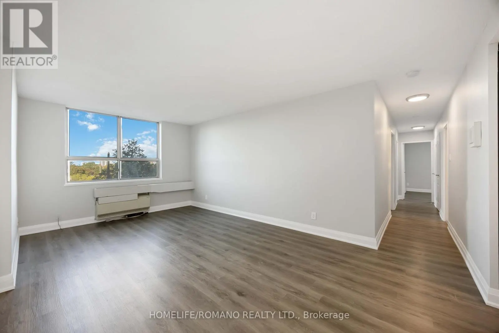 501 - 2835 ISLINGTON AVENUE