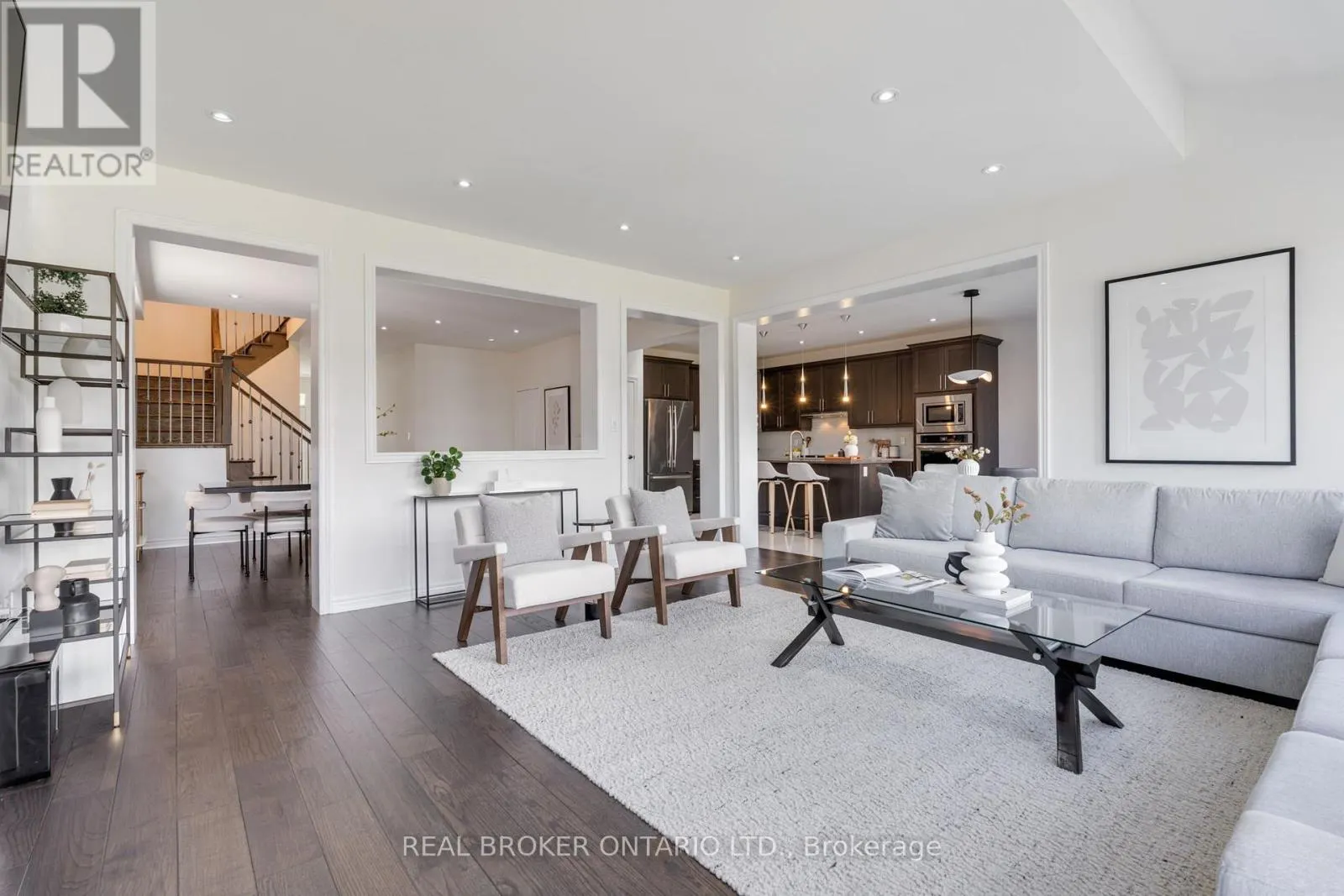 4 MUGFORD CRESCENT
