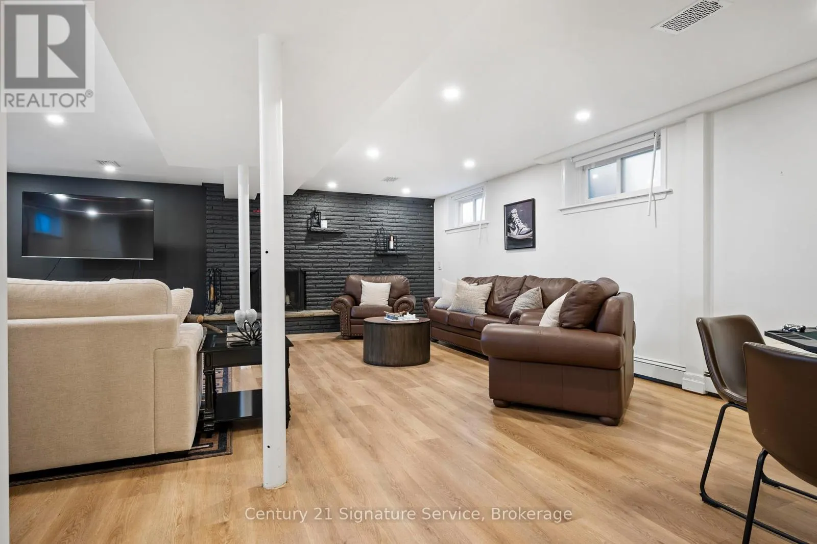 1602 CARLETTA DRIVE