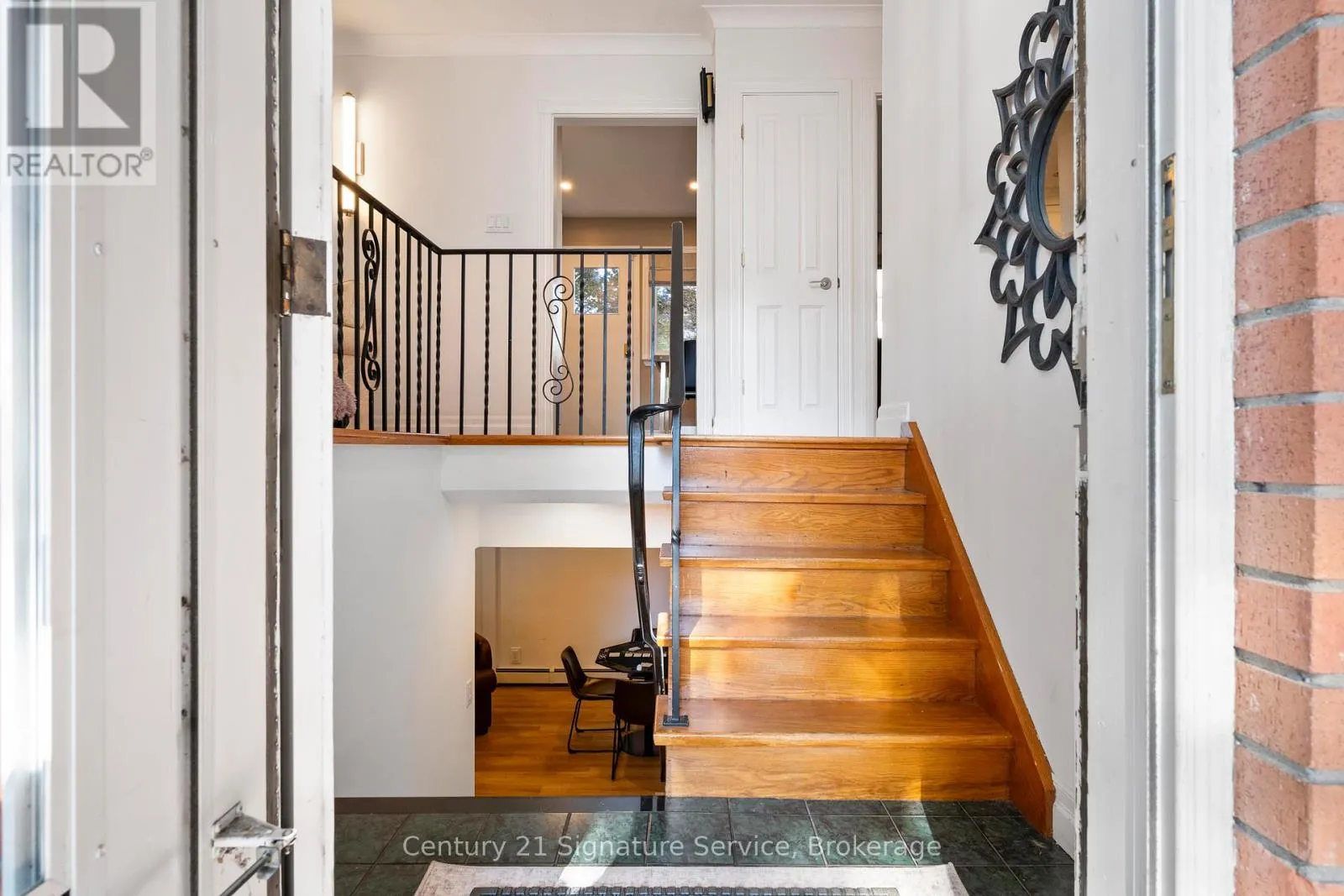 1602 CARLETTA DRIVE