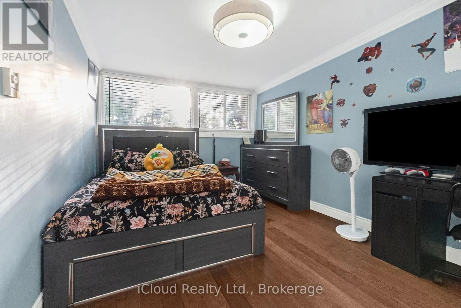 10 - 40 RABBIT LANE