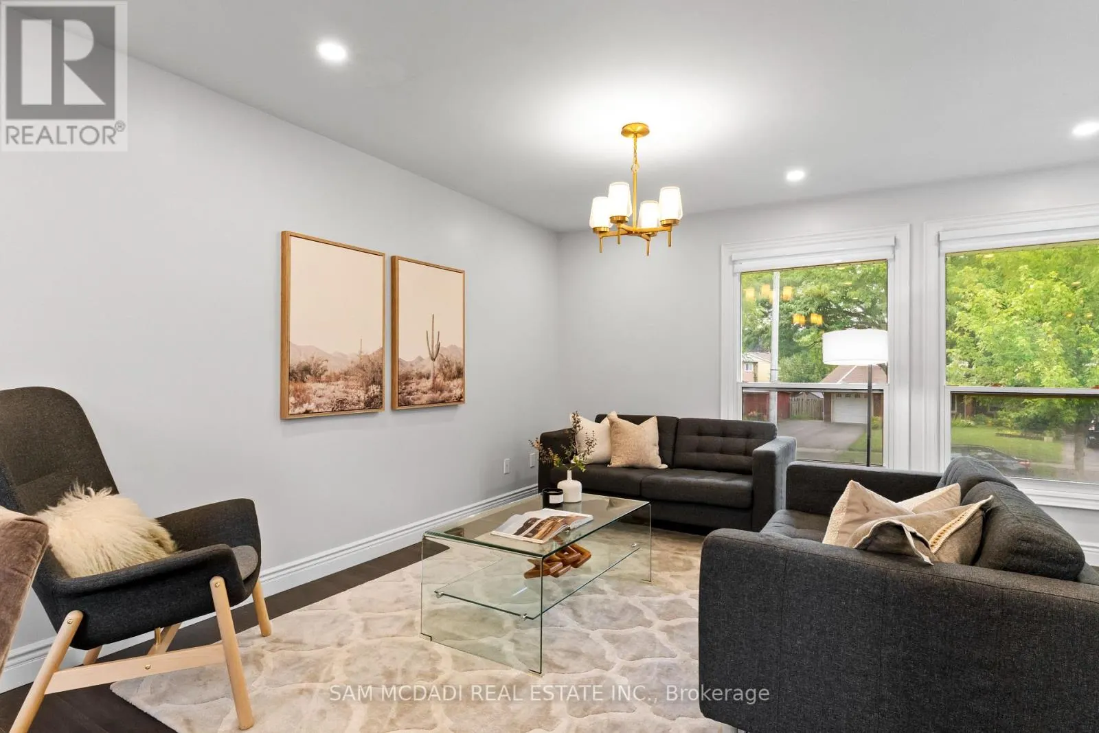 7209 FAYETTE CIRCLE
