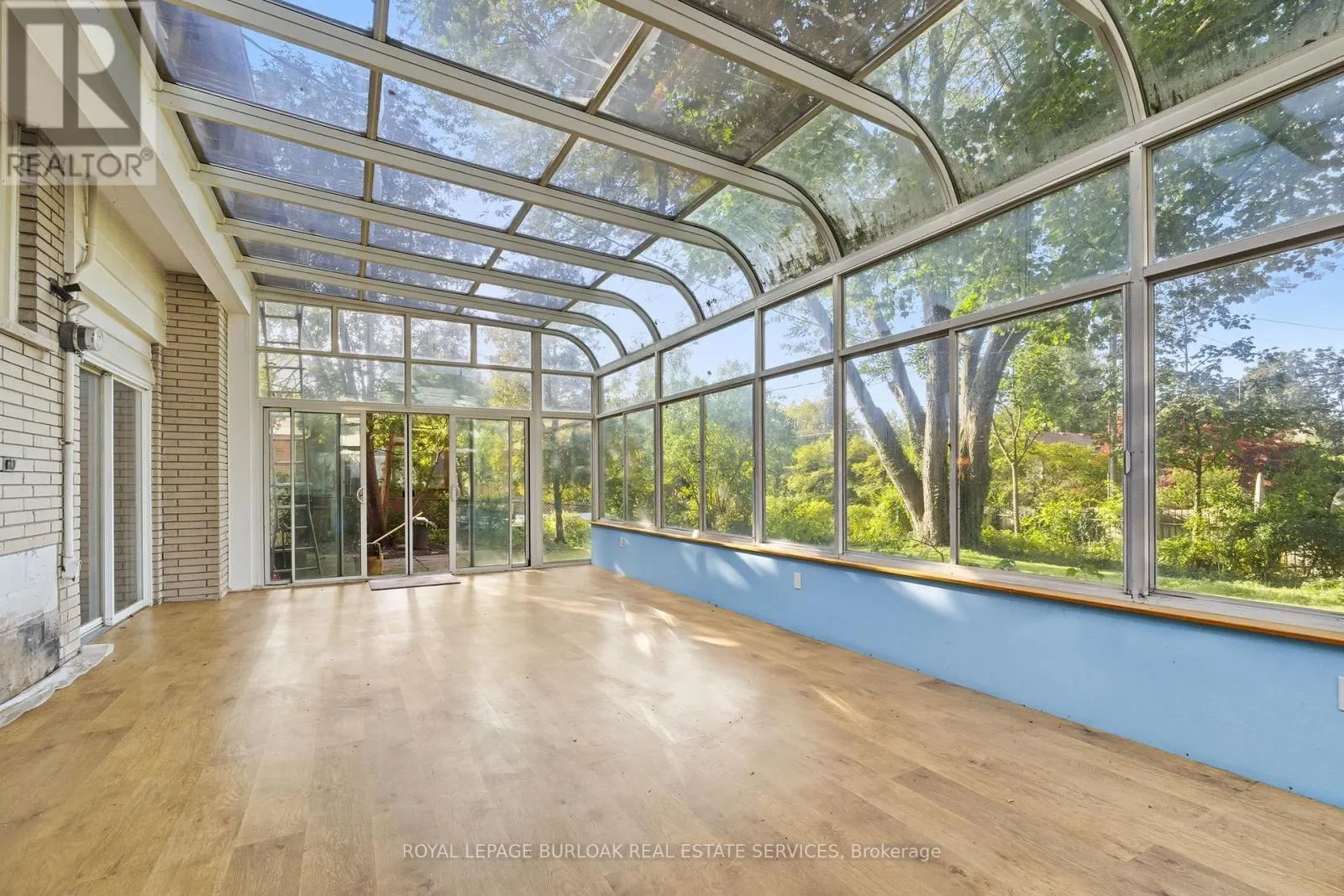 264 CAMELOT DRIVE