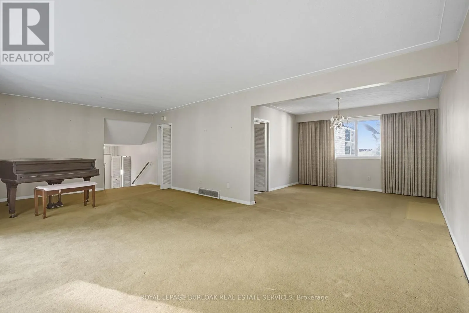 264 CAMELOT DRIVE