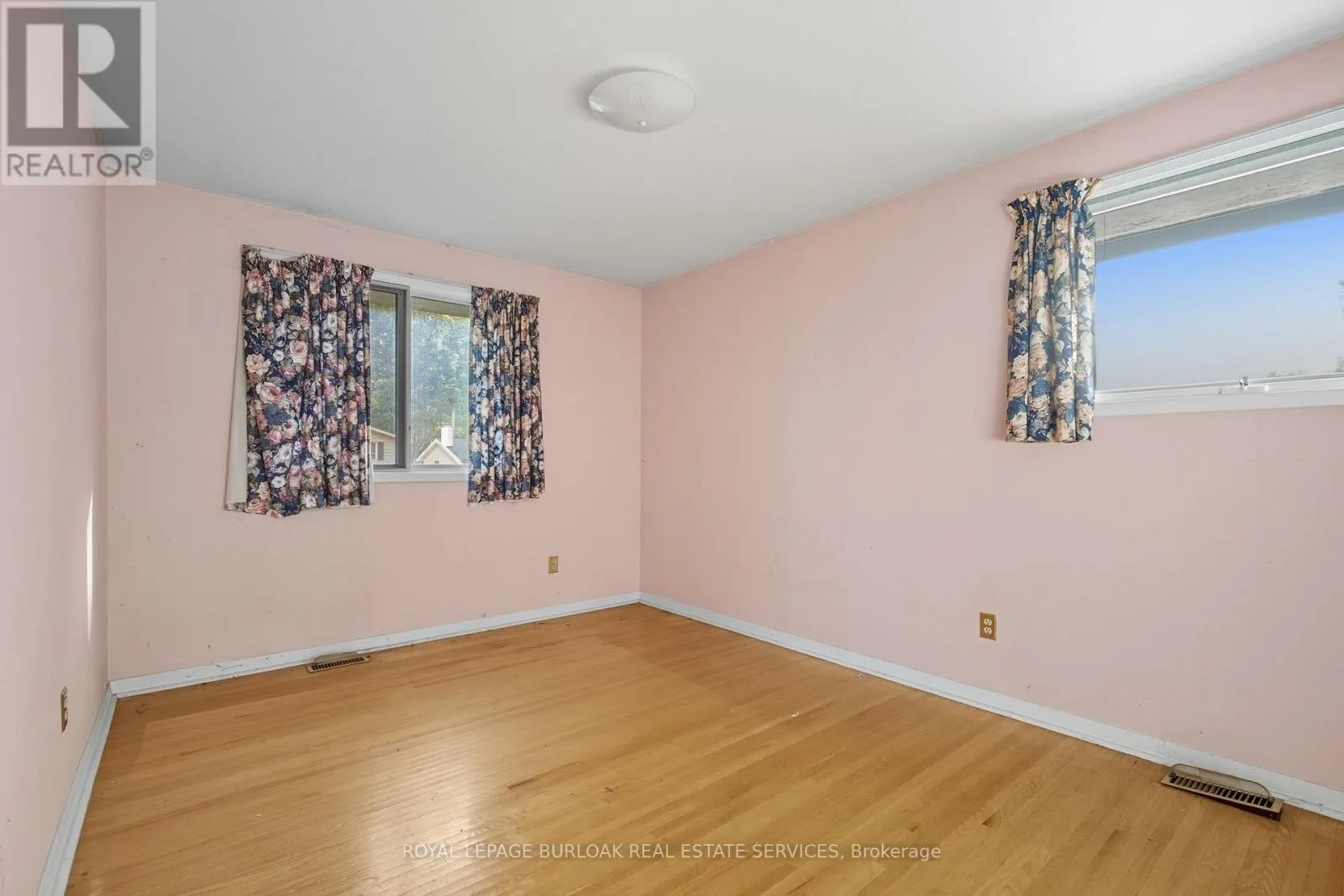 264 CAMELOT DRIVE