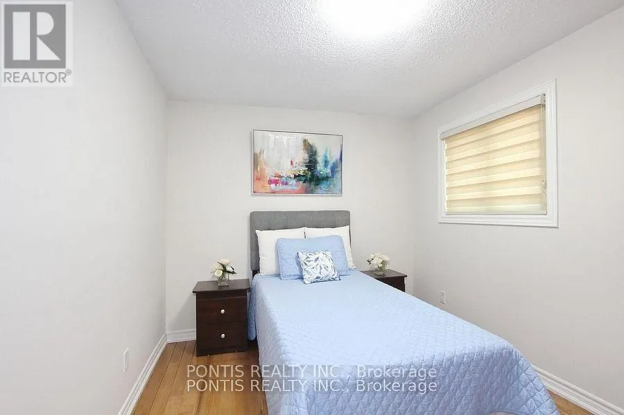 72 SHELDRAKE COURT