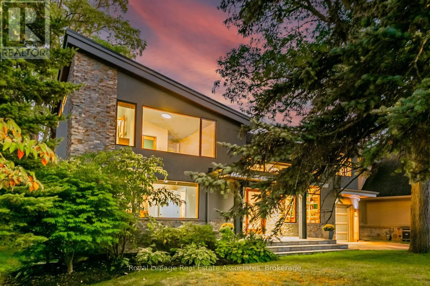 66 INGLEWOOD DRIVE