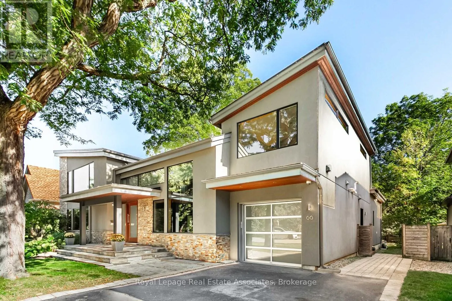 66 INGLEWOOD DRIVE