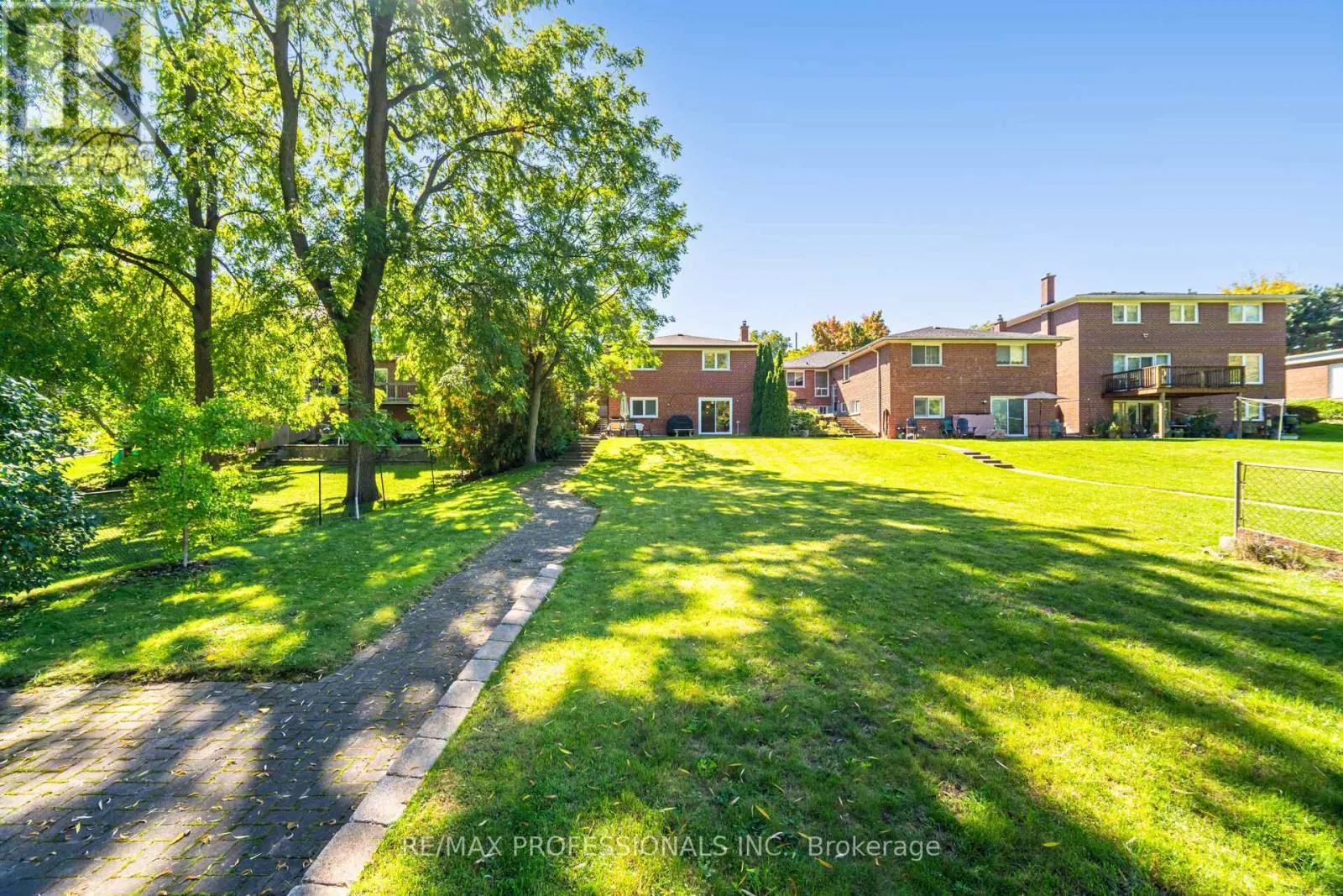 39 ELMCREST ROAD