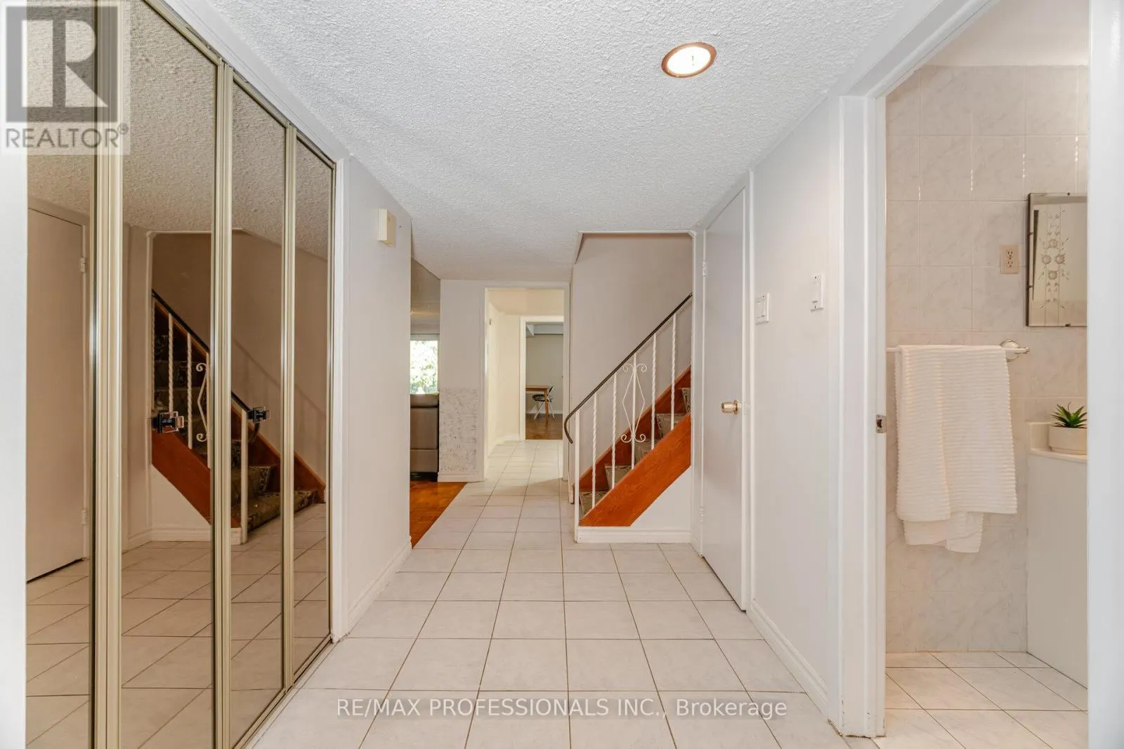 39 ELMCREST ROAD