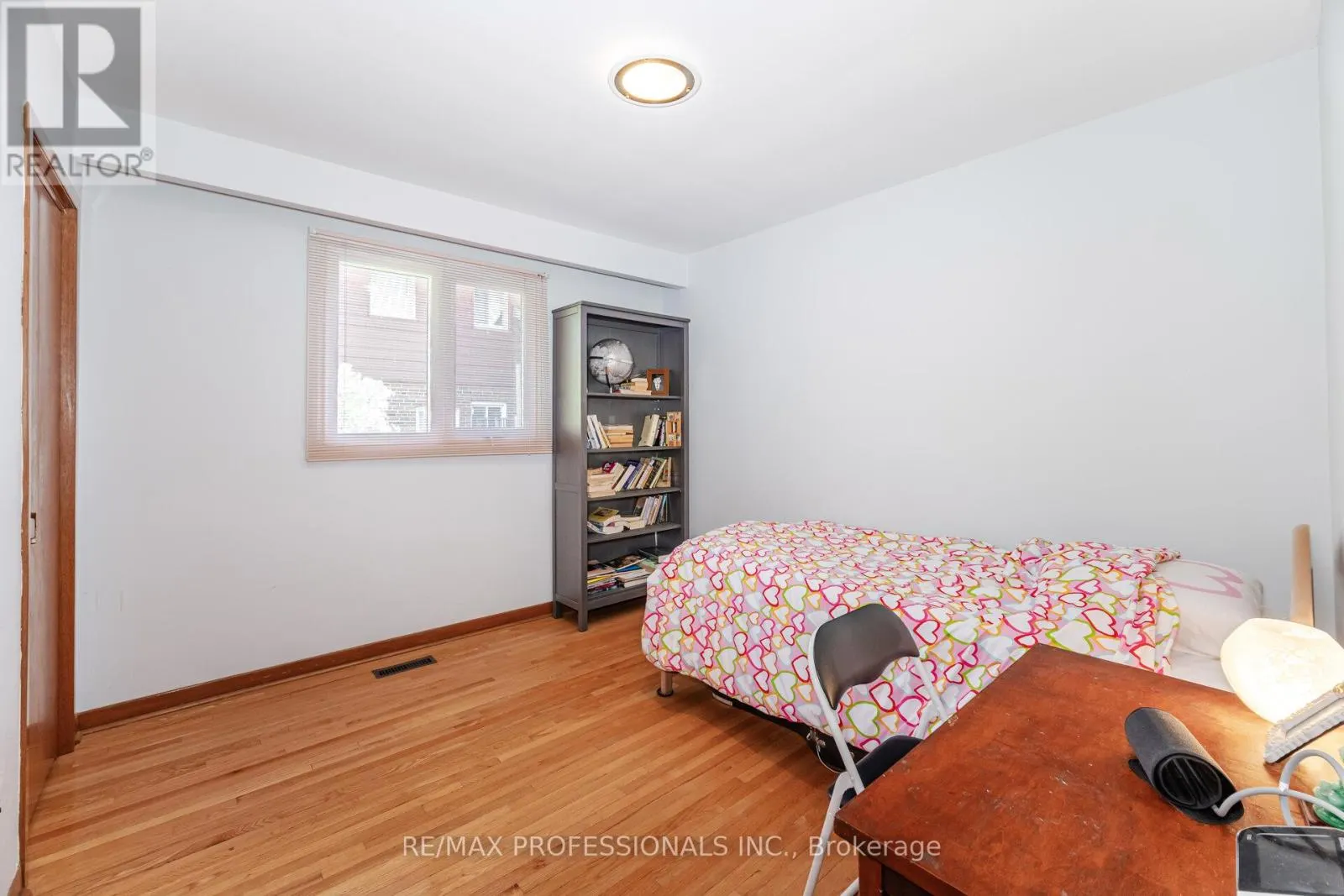 39 ELMCREST ROAD