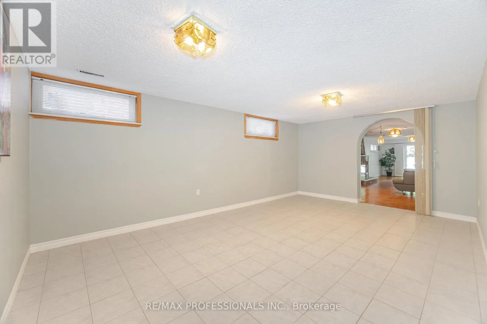 39 ELMCREST ROAD