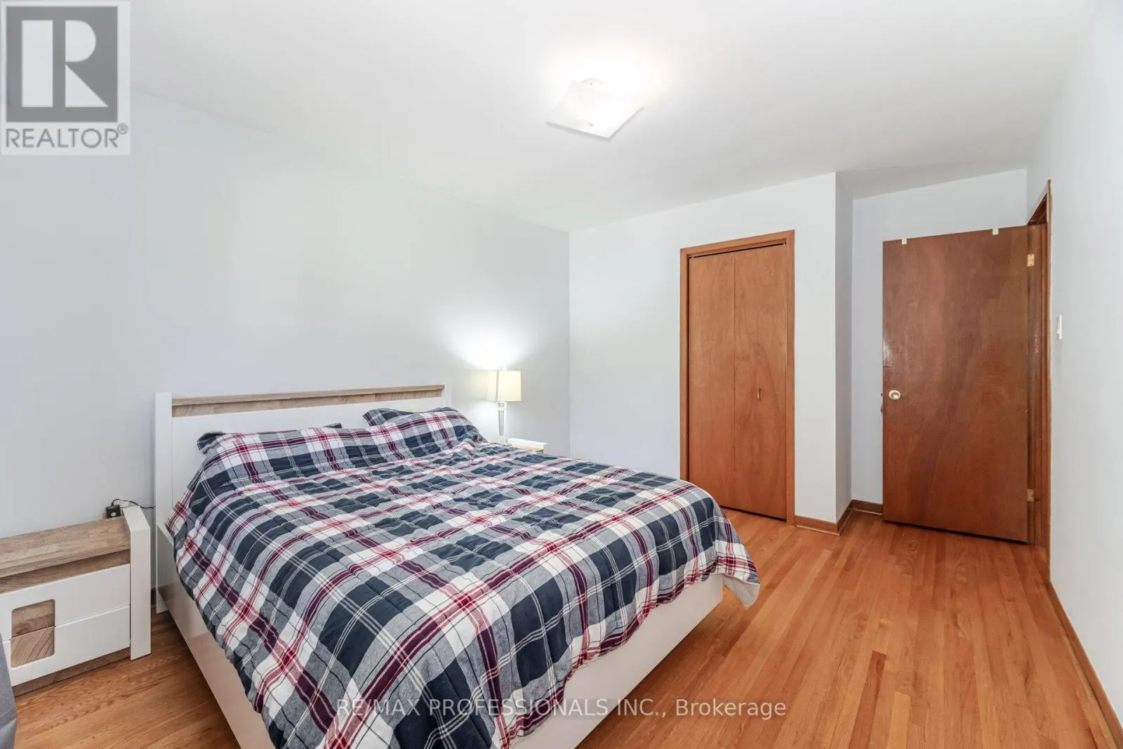 39 ELMCREST ROAD