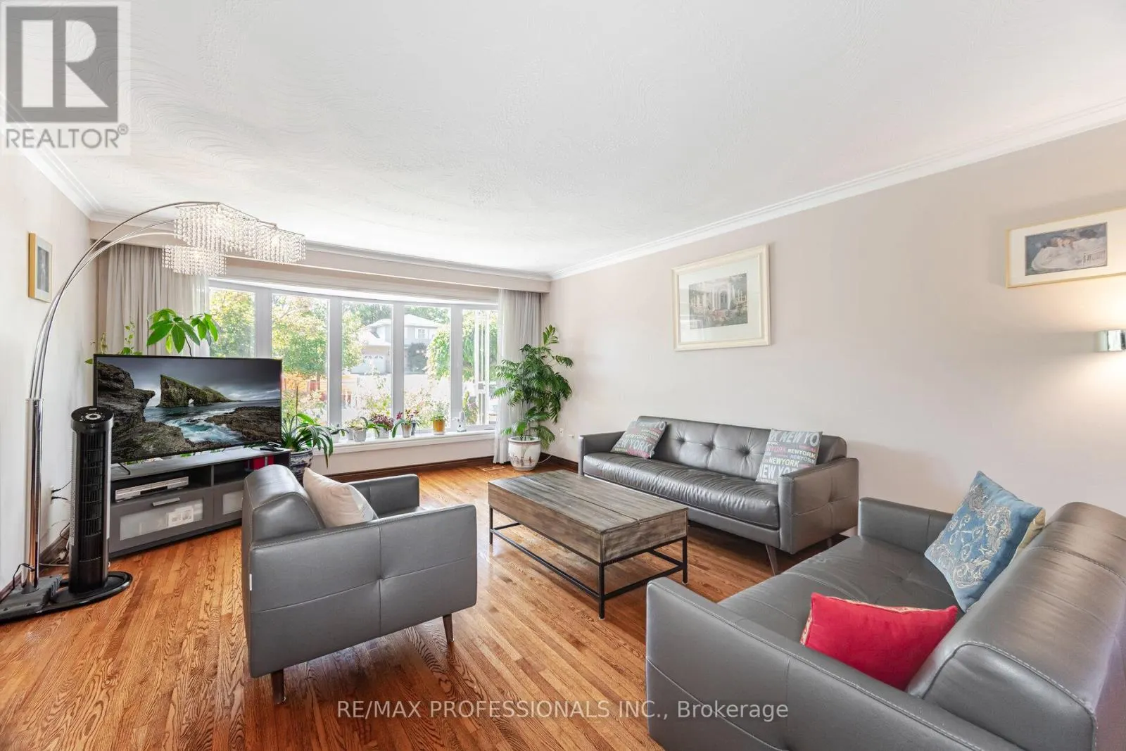 39 ELMCREST ROAD