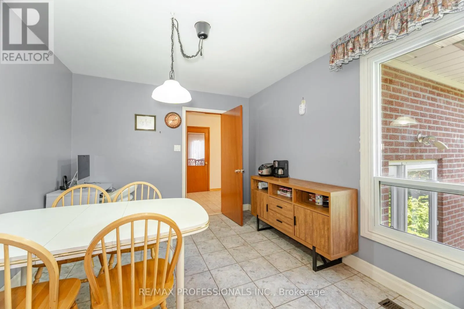 39 ELMCREST ROAD