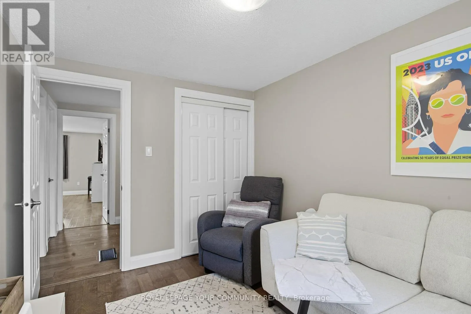 23 - 1528 LANCASTER DRIVE