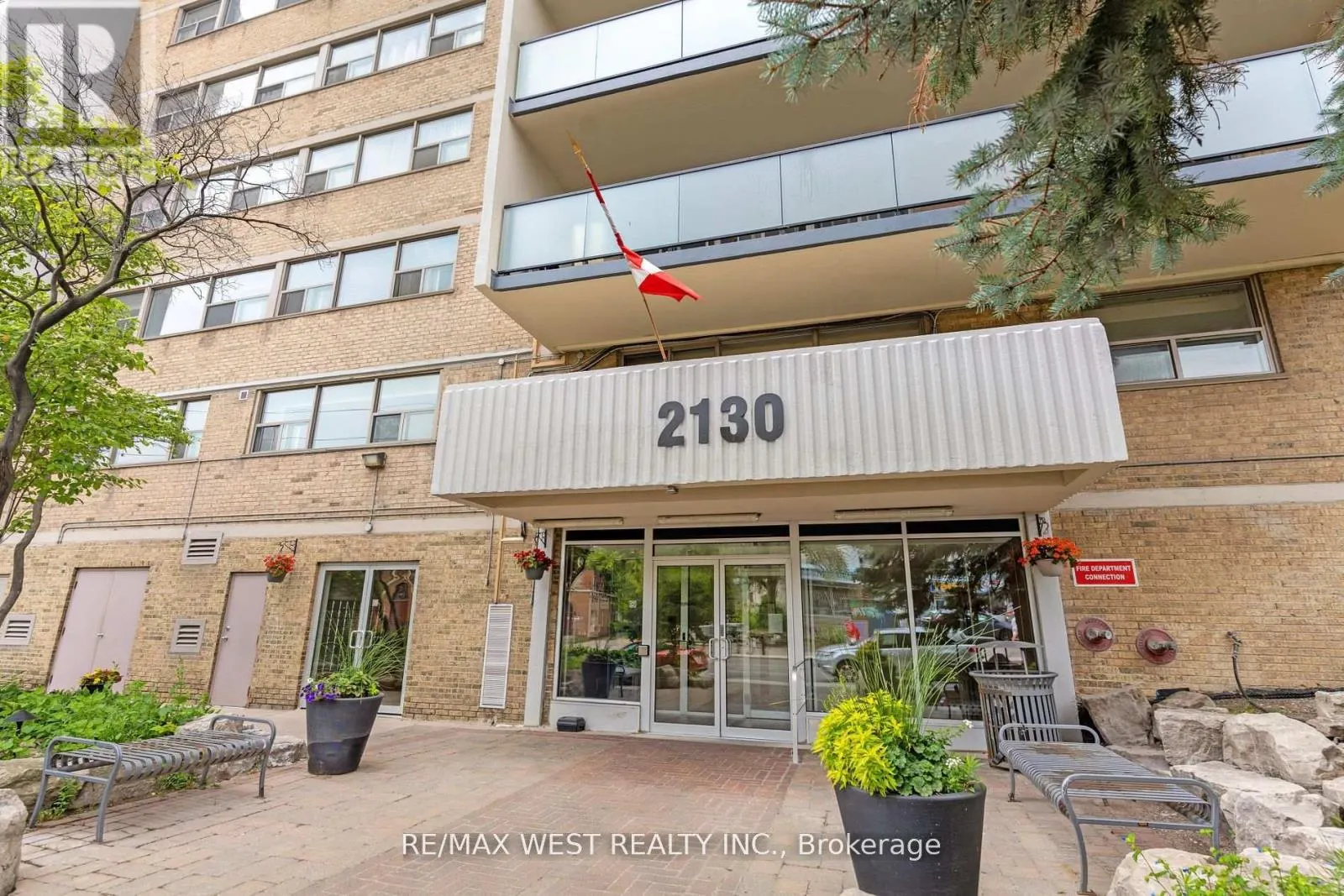 404 - 2130 WESTON ROAD
