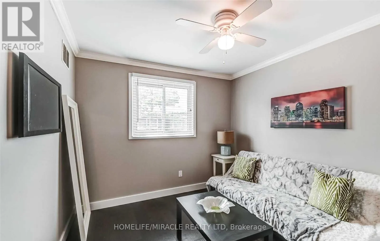 37 - 6855 GLEN ERIN DRIVE