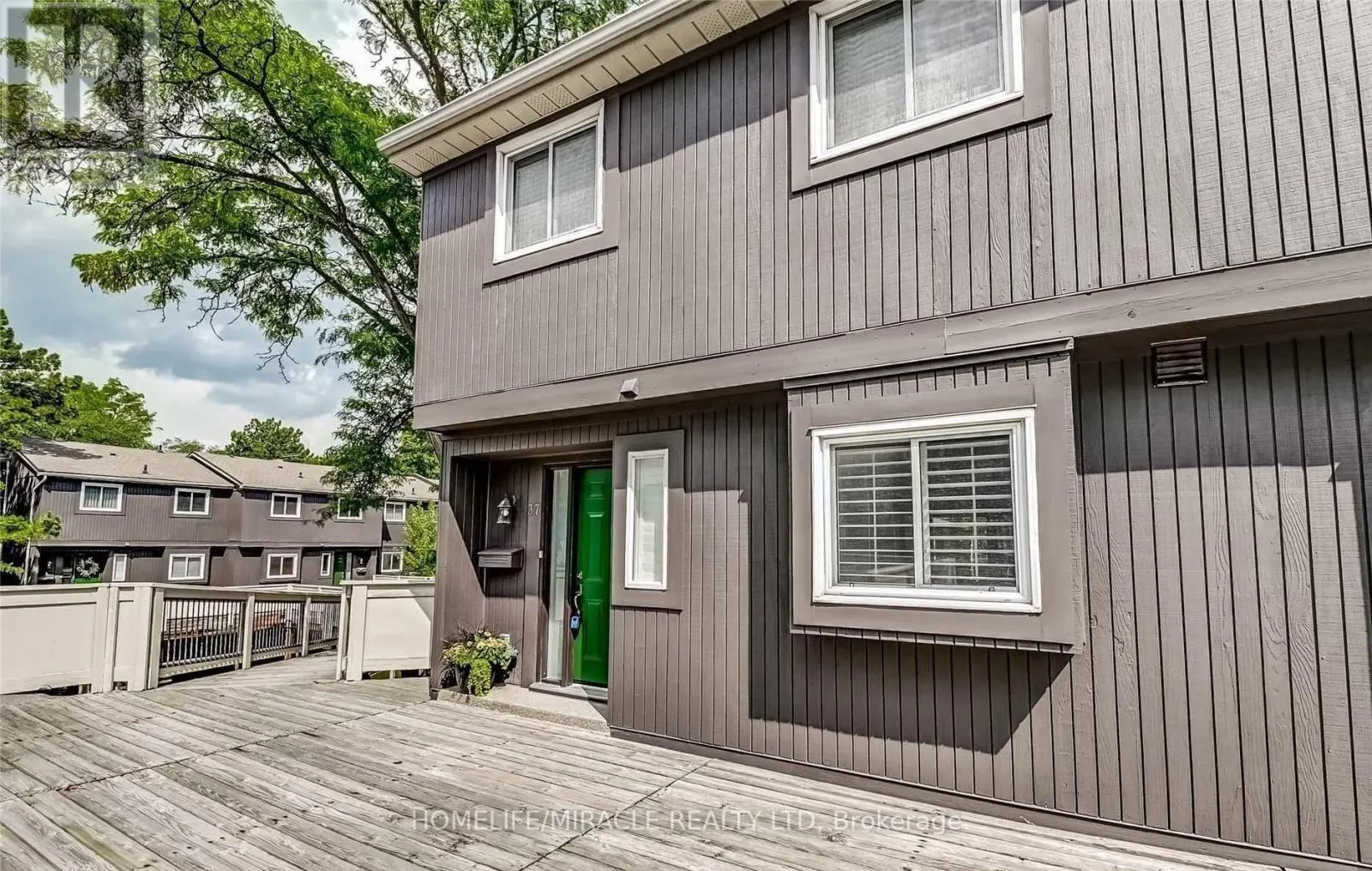 37 - 6855 GLEN ERIN DRIVE