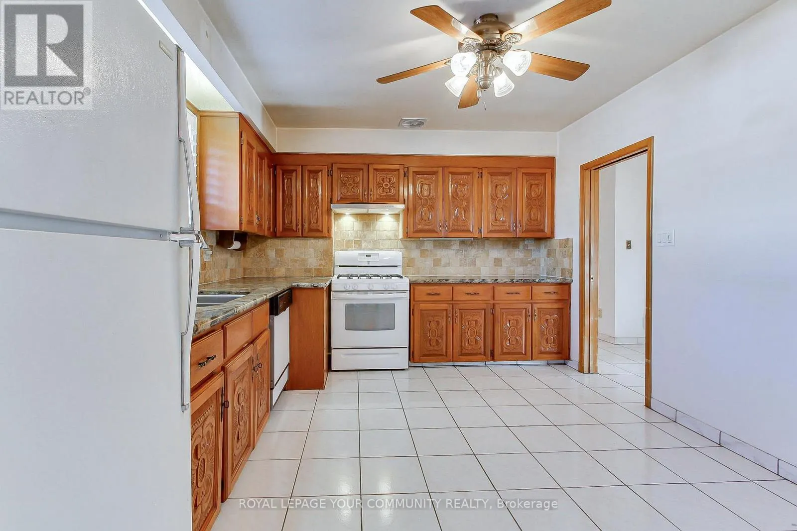 79 SUN ROW DRIVE