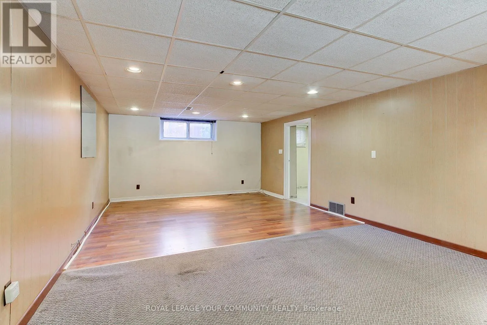 79 SUN ROW DRIVE