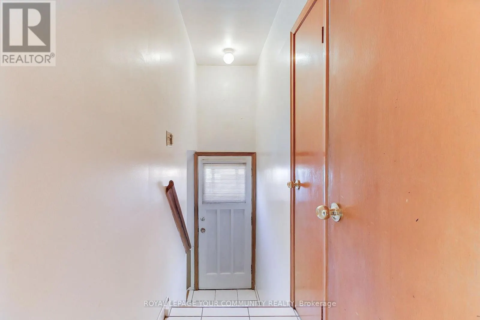 79 SUN ROW DRIVE