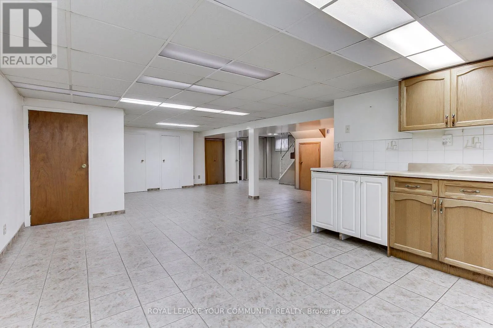 79 SUN ROW DRIVE