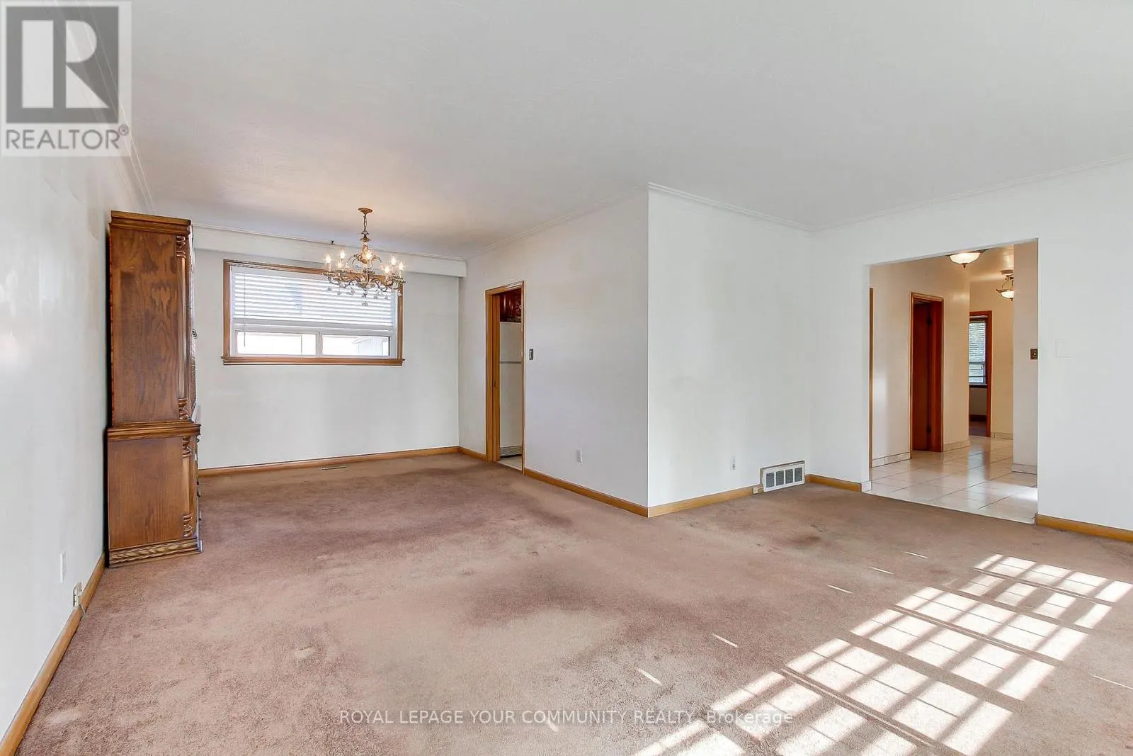 79 SUN ROW DRIVE