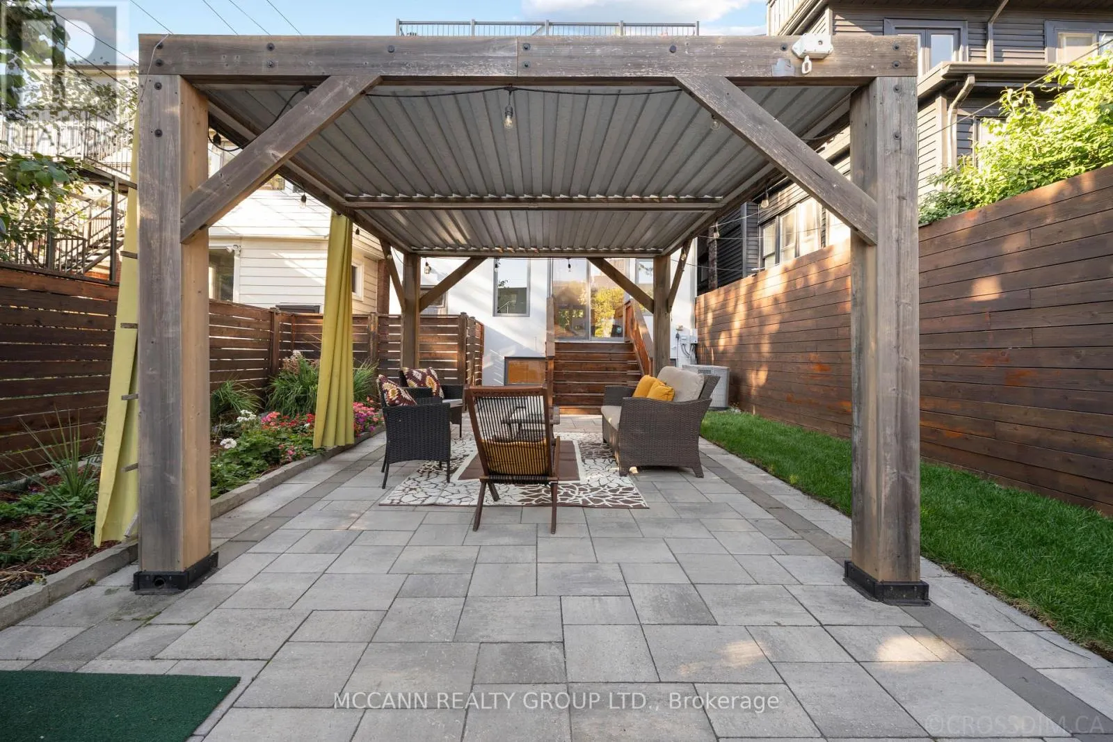 217 PEARSON AVENUE