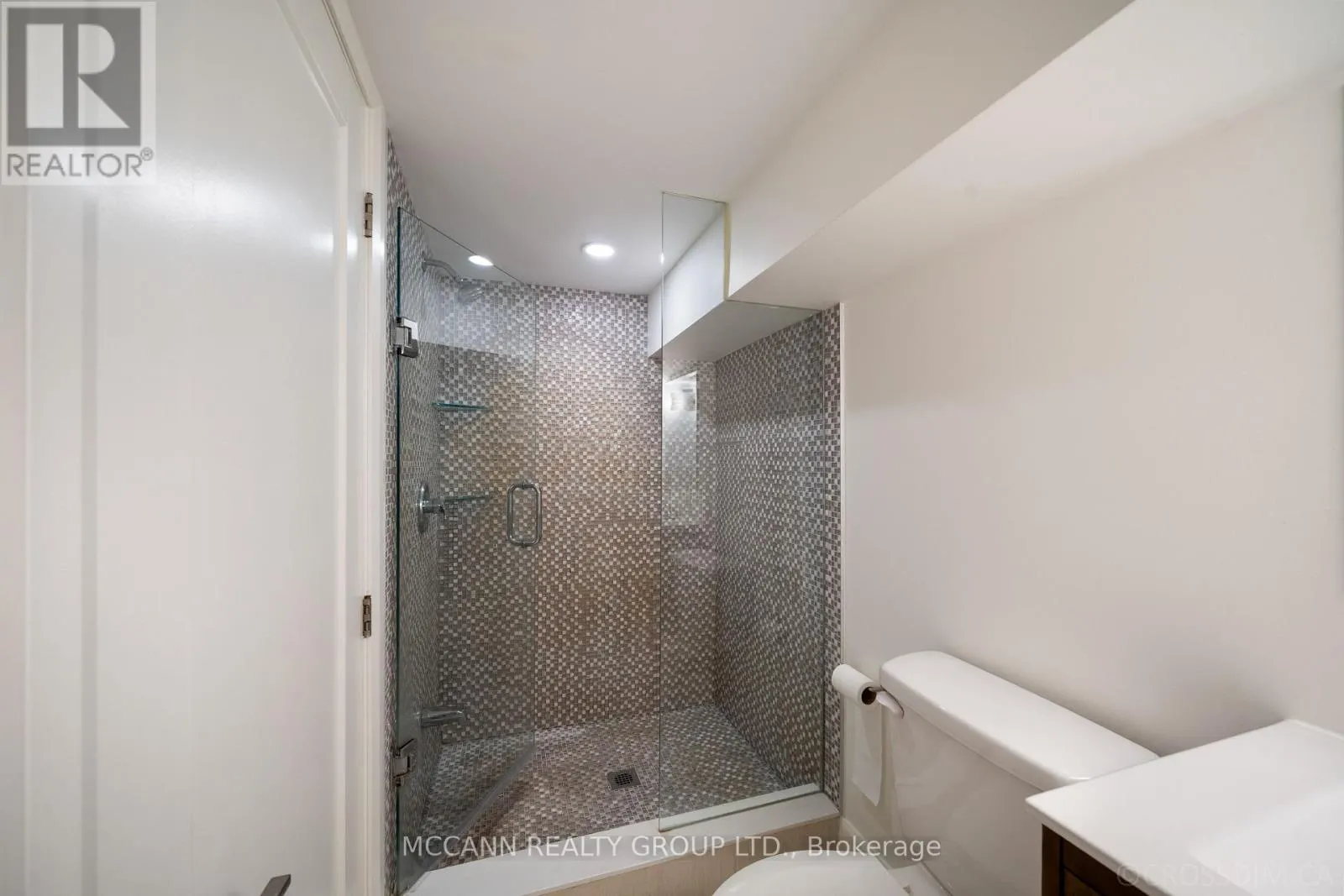 217 PEARSON AVENUE