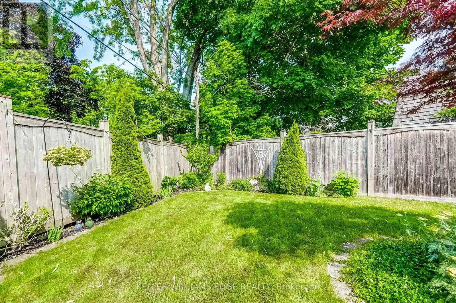 5203 BROUGHTON CRESCENT