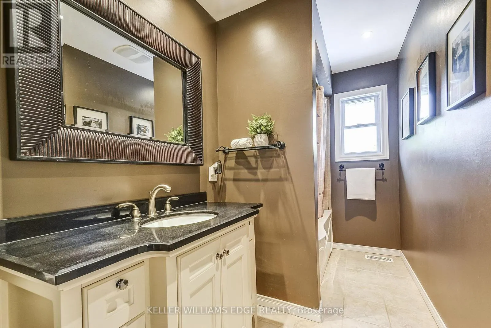 5203 BROUGHTON CRESCENT