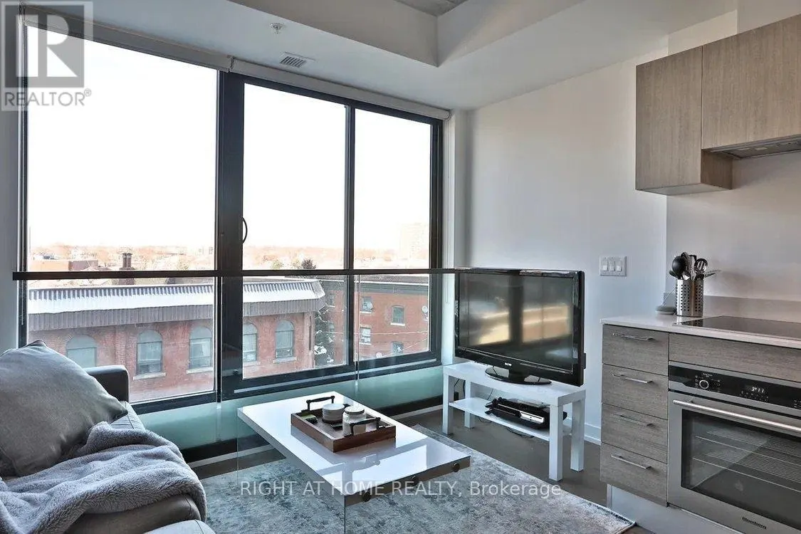 513 - 530 INDIAN GROVE